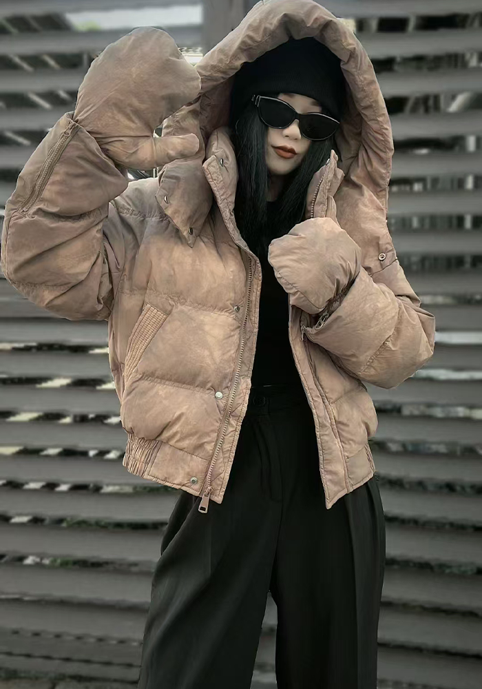 Top 5 Reasons Why a Waterproof Down Jacket is a Must-Have for Your Winter Wardrobe
