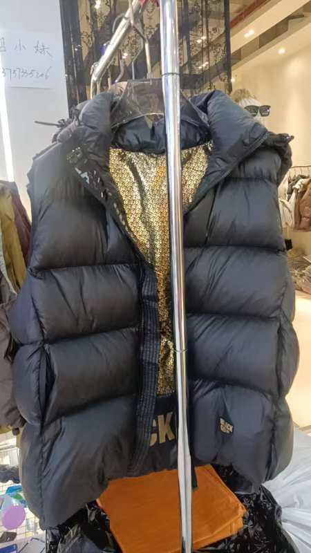 Winter urban warm elegant medium-long waterproof down jacket